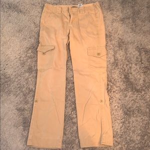 Women’s Kahki pants